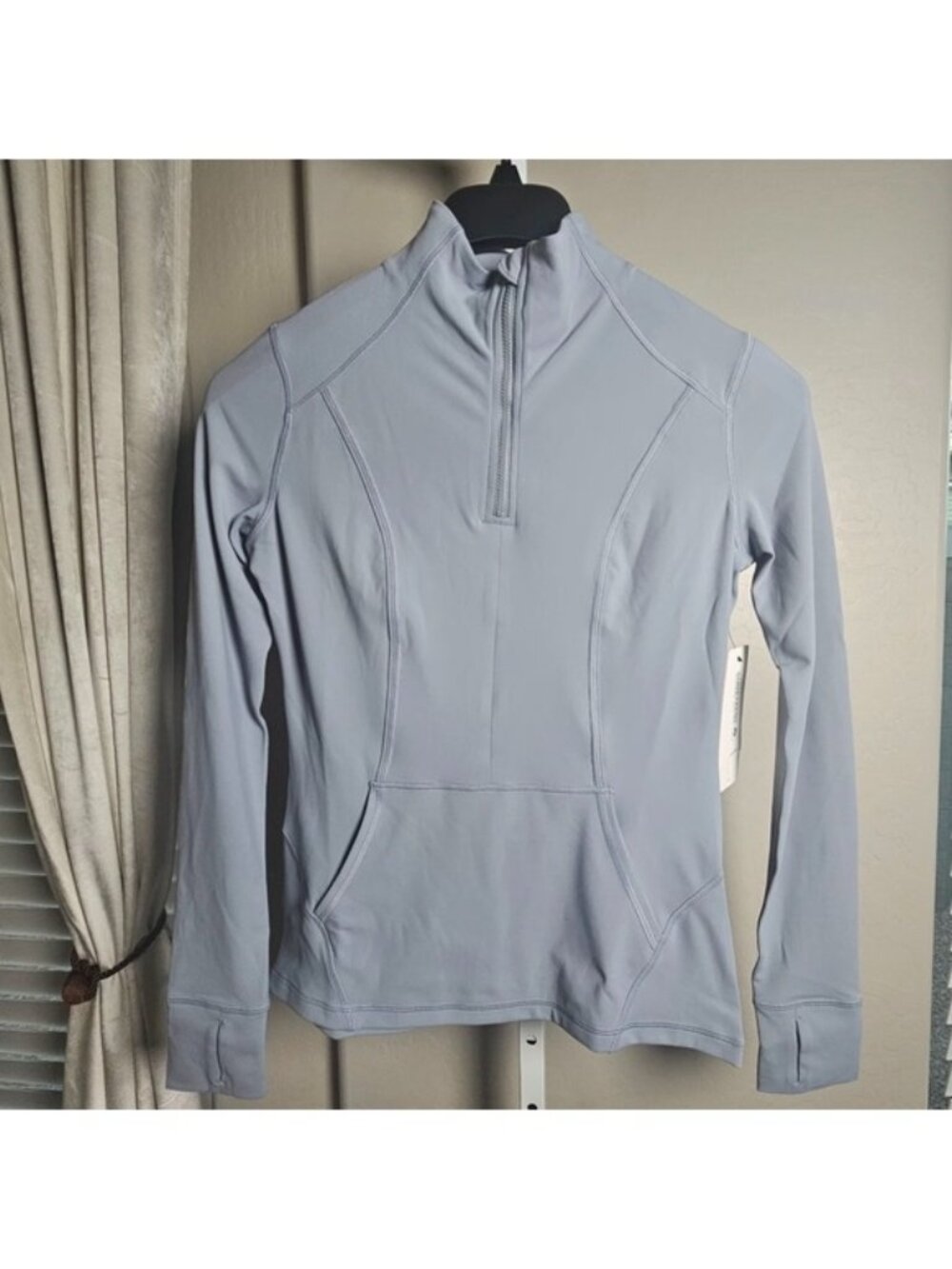 Yogalicious Half Zip Lightweight XS Athletic Jacket – Slim Fit w/ Thumbhole NWT - Picture 4 of 7